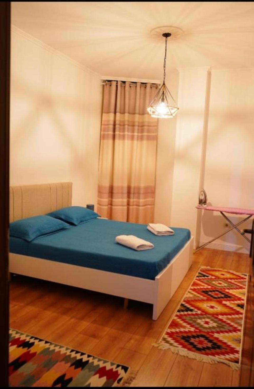 Apartament Center Tirana Eksteriør billede